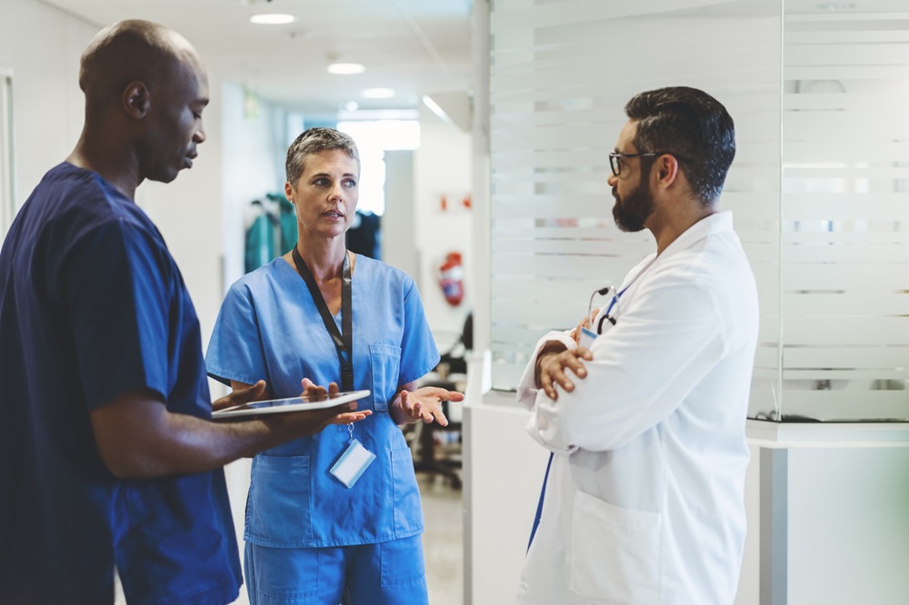 Istock Male And Female Doctors (1)